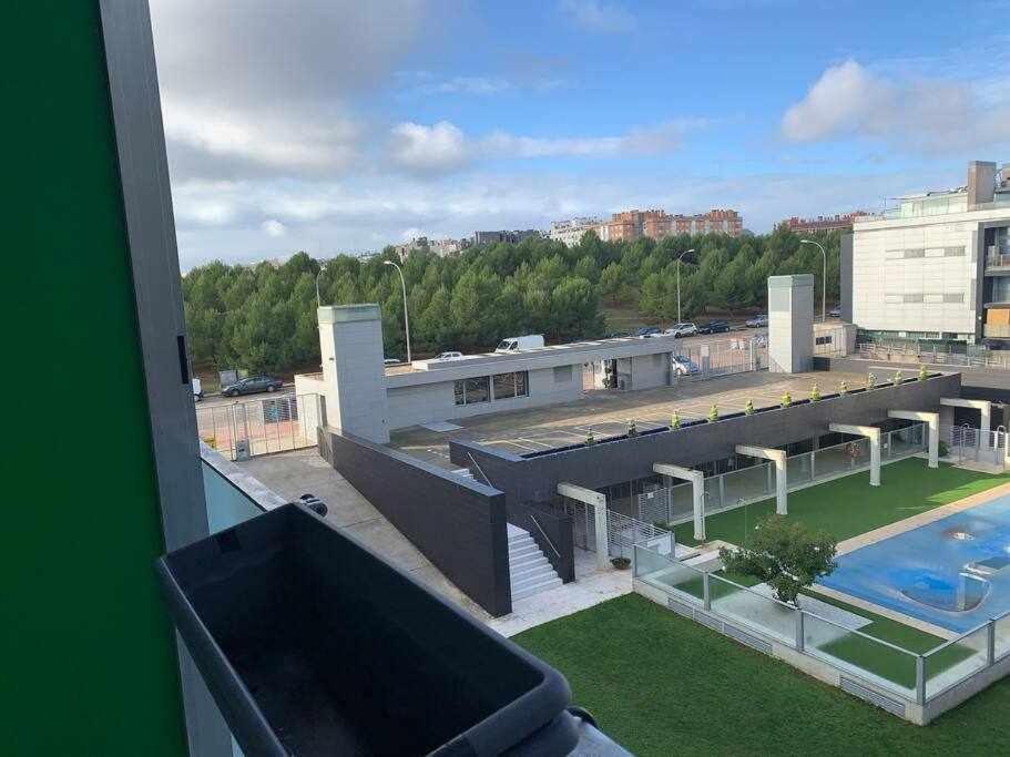 Espectacular Apartamento Con Piscina Y Garaje Madrid Exterior foto